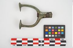 Foto von Bronzeantennendolchgriff (NHMW-PRAE-026306)